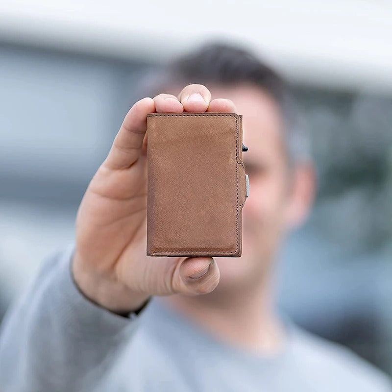 Pop-Up RFID Wallet in Genuine Leather – Sleek Protection, Effortless Access